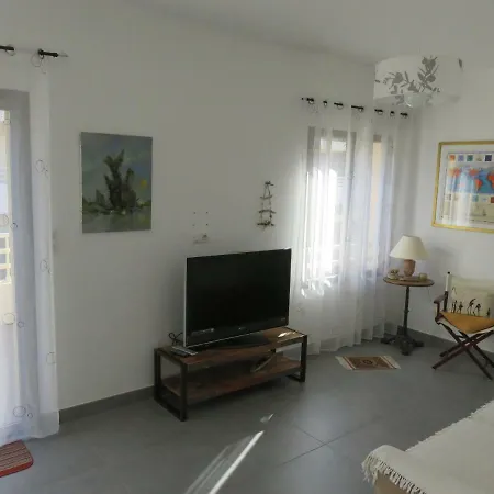 Une A Quelques Minutes Des Plages Et Du Centre * Propriano (Corsica)